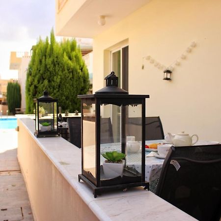 Cozy Poolside Apartment Paphos Luaran gambar